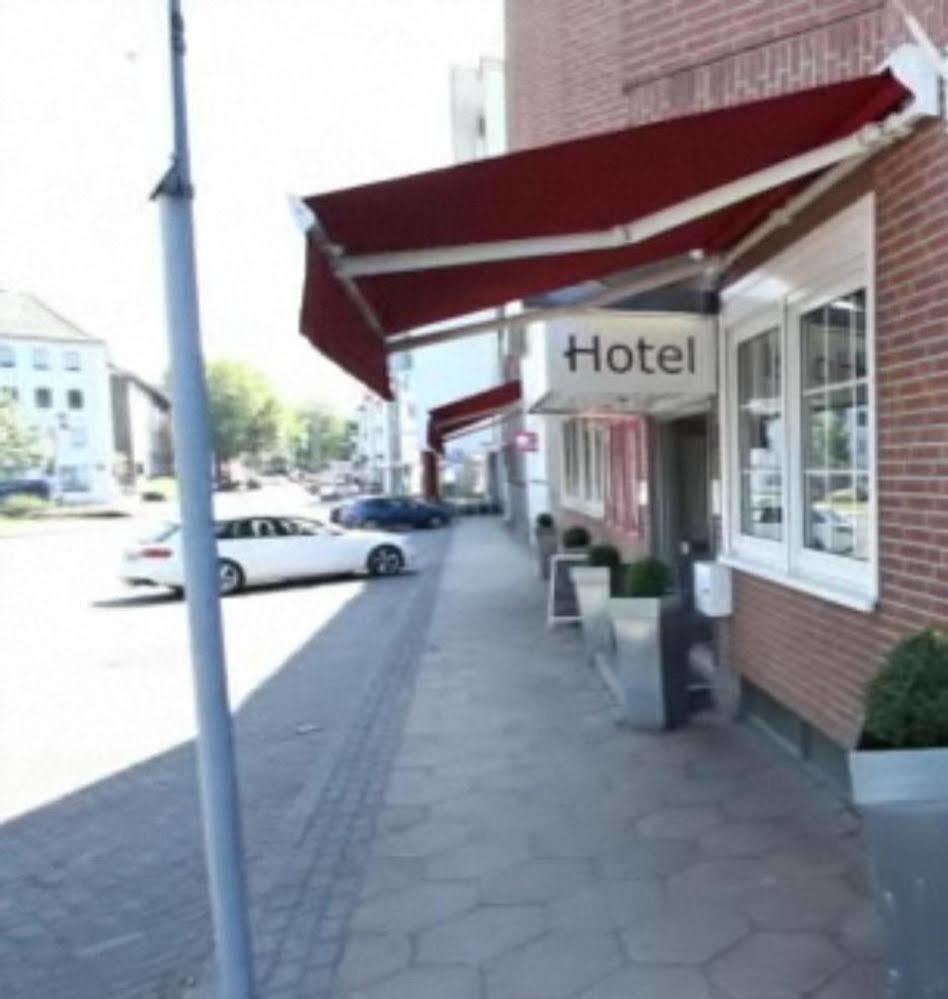 Hotel Art Inn Dinslaken Exterior photo